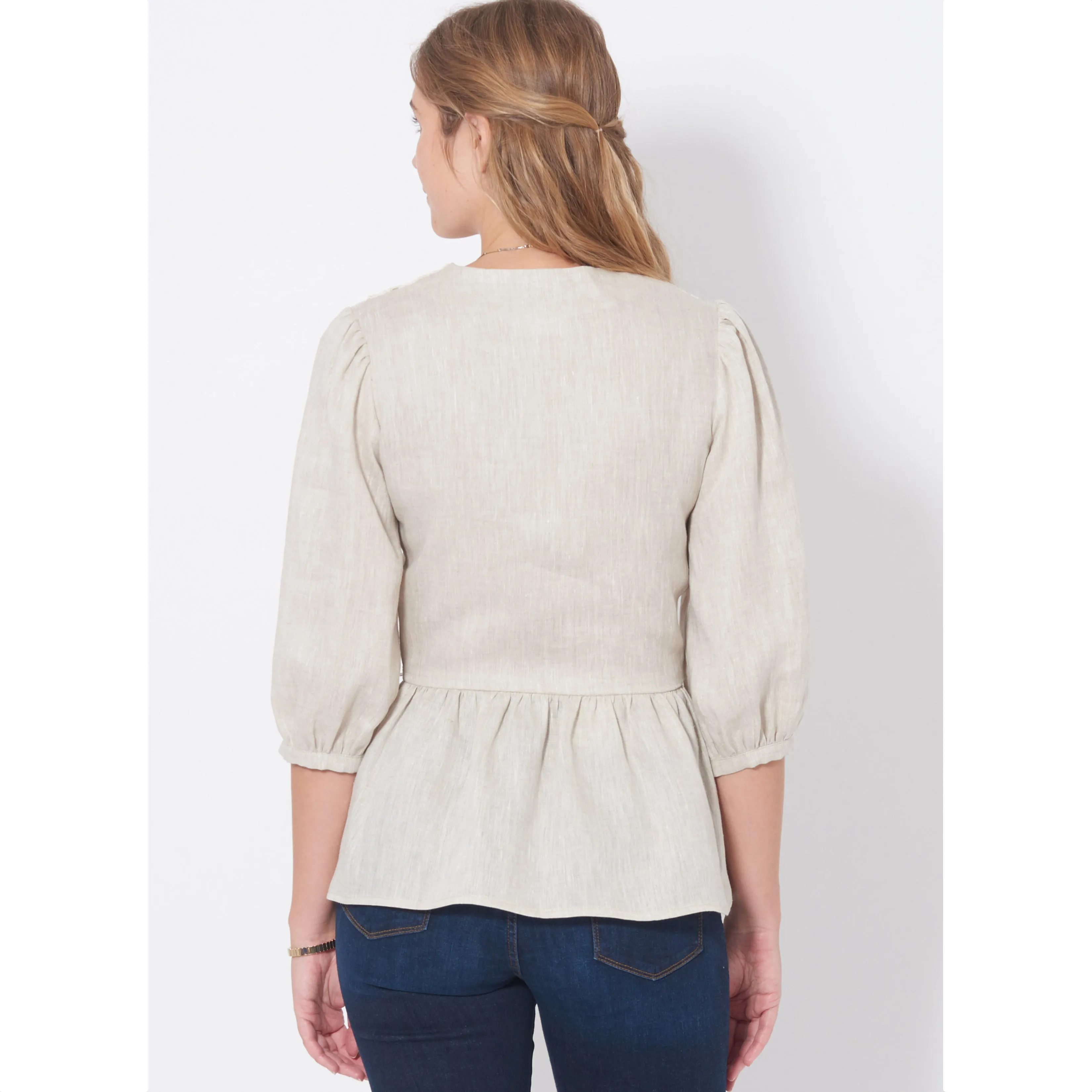 Newlook Pattern 6720 Misses' Tops